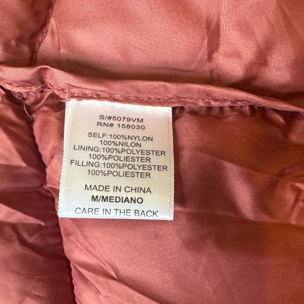 Love Tree Women's Quilted Packable Puffer Vest Size Medium Dark Pink - Picture 10 of 12